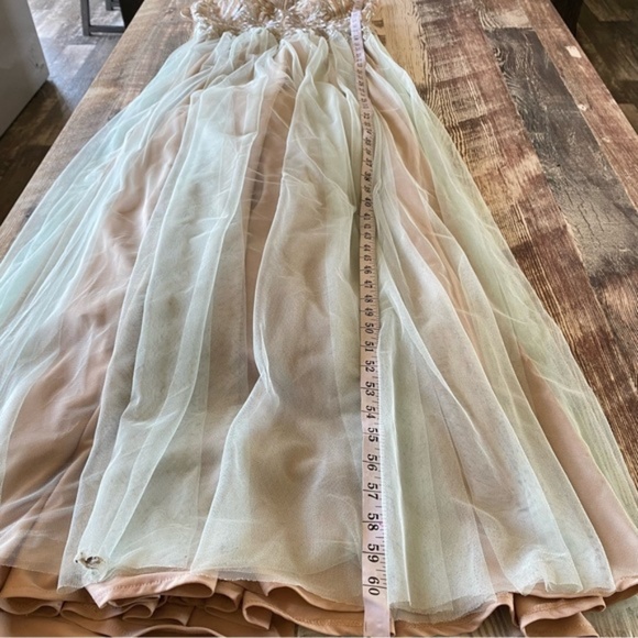 GIANNI BINI sleeveless wedding prom dress v illusion neckline green mint crochet - Picture 12 of 16